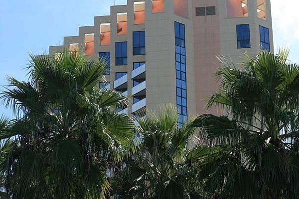 Experience a Relaxing Retreat Surrounded by Stunning Scenery